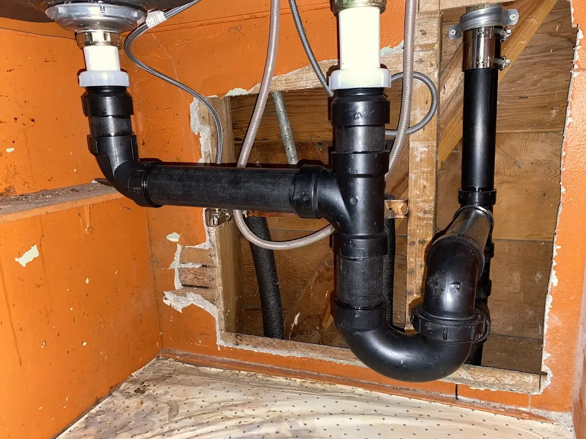 Professional Pipe Bursting equipment and tools on the job in Aspen
